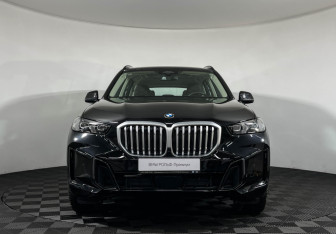 Новый BMW X5 2025 (3 фото)