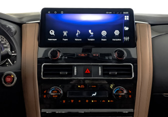 Подержанный автомобиль Infiniti QX80 2018 года (17 фото)