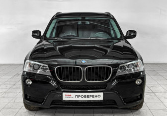 Подержанный автомобиль BMW X3 2011 года (2 фото)