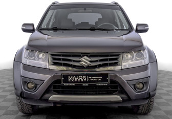 Подержанный автомобиль Suzuki Grand Vitara 2012 года (2 фото)
