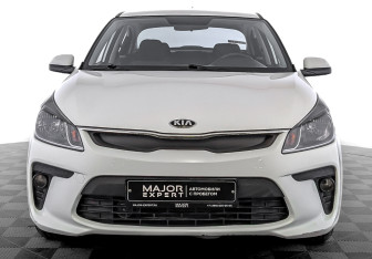 Подержанный автомобиль Kia Rio Sedan 2020 года (2 фото)