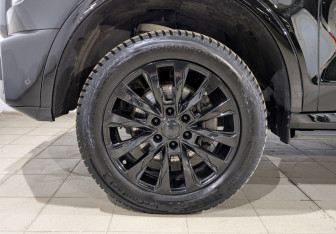 Подержанный автомобиль Tank 500 2023 года (6 фото)