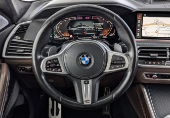 Подержанный автомобиль BMW X6 2020 года (22 фото)