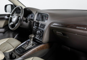 Подержанный автомобиль Audi Q5 2013 года (9 фото)