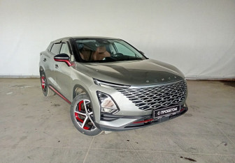 Подержанный автомобиль Omoda C5 2023 года (3 фото)