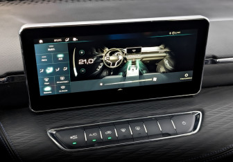 Подержанный автомобиль Haval Jolion 2022 года (25 фото)