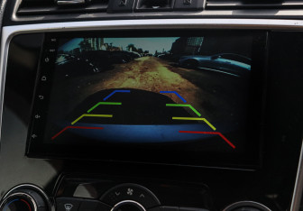 Подержанный автомобиль Subaru Levorg 2015 года (15 фото)