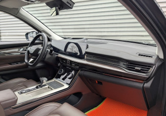 Подержанный автомобиль Exeed VX 2022 года (11 фото)