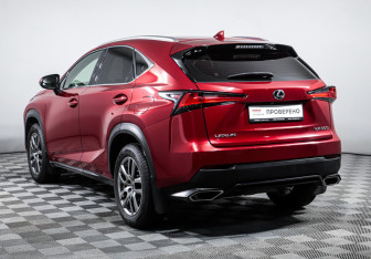 Подержанный автомобиль Lexus NX 2020 года (8 фото)