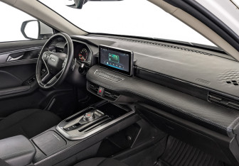 Подержанный автомобиль Haval Jolion 2023 года (13 фото)