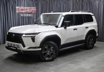 Подержанный автомобиль Lexus GX 2024 года (1 фото)