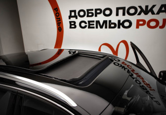 Подержанный автомобиль Audi Q3 2012 года (36 фото)