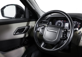 Подержанный автомобиль Land Rover Range Rover Velar 2017 года (17 фото)
