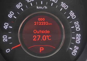 Подержанный автомобиль Kia Sportage 2011 года (16 фото)