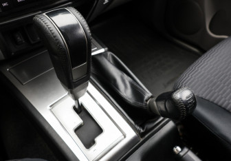 Подержанный автомобиль Mitsubishi Pajero Sport 2014 года (21 фото)