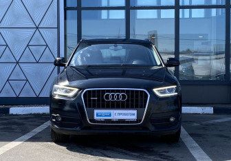 Подержанный автомобиль Audi Q3 2013 года (2 фото)