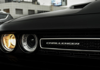 Подержанный автомобиль Dodge Challenger 2020 года (21 фото)