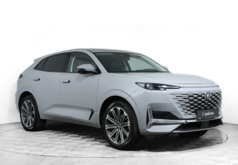 Подержанный автомобиль Changan UNI-K 2023 года (3 фото)