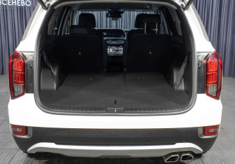 Подержанный автомобиль Hyundai Palisade 2021 года (10 фото)