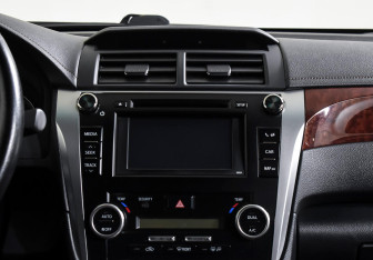 Подержанный автомобиль Toyota Camry Sedan 2014 года (12 фото)