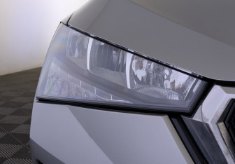 Подержанный автомобиль Skoda Rapid Liftback 2021 года (17 фото)