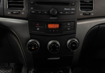 Подержанный автомобиль SsangYong Actyon 2012 года (10 фото)