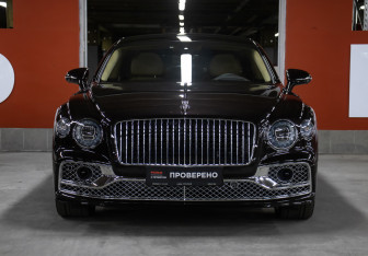 Новый Bentley Flying Spur 2023 (2 фото)