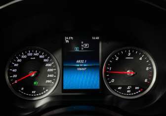 Подержанный автомобиль Mercedes-Benz GLC Coupe 2020 года (11 фото)