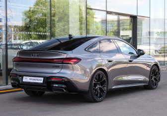 Подержанный автомобиль Audi A5 Liftback 2025 года (5 фото)