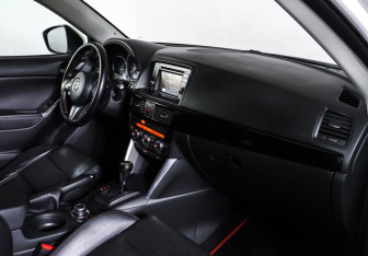 Подержанный автомобиль Mazda CX-5 2013 года (11 фото)