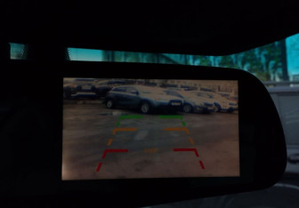 Подержанный автомобиль Audi Q3 2012 года (12 фото)