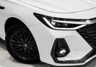 Новый Chery Arrizo 8 2025 (7 фото)