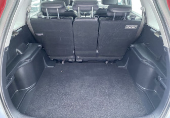 Подержанный автомобиль Honda CR-V 2008 года (15 фото)