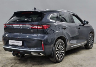 Подержанный автомобиль Exeed TXL 2022 года (5 фото)