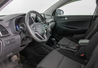 Подержанный автомобиль Hyundai Tucson 2018 года (10 фото)