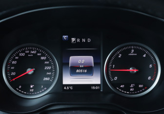 Подержанный автомобиль Mercedes-Benz GLC Coupe 2017 года (11 фото)