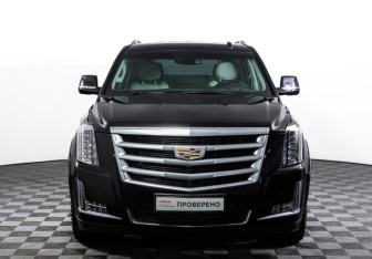Подержанный автомобиль Cadillac Escalade Suv 2015 года (2 фото)