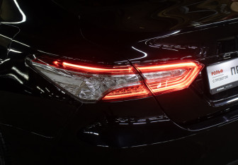 Подержанный автомобиль Toyota Camry Sedan 2020 года (24 фото)