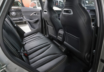 Подержанный автомобиль Omoda C5 2023 года (13 фото)