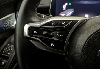 Подержанный автомобиль Haval F7 2024 года (28 фото)