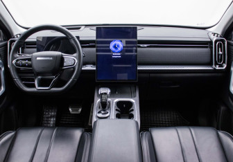 Подержанный автомобиль Jaecoo J7 2023 года (13 фото)