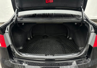 Подержанный автомобиль Kia Cerato Sedan 2009 года (15 фото)