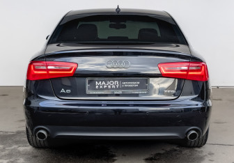 Подержанный автомобиль Audi A6 Sedan 2012 года (6 фото)