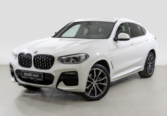 Подержанный автомобиль BMW X4 2020 года (1 фото)