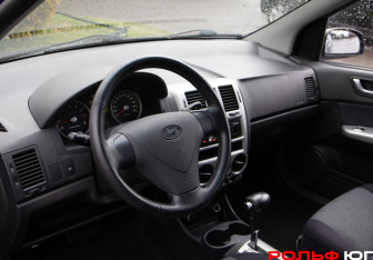 Подержанный автомобиль Hyundai Getz 2010 года (10 фото)