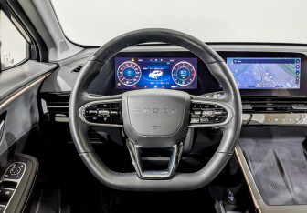 Подержанный автомобиль Omoda C5 2023 года (21 фото)