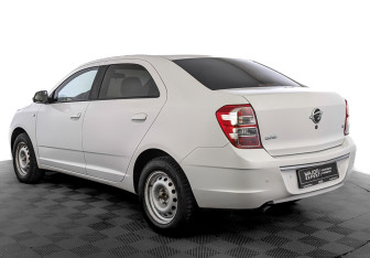 Подержанный автомобиль Ravon R4 2017 года (7 фото)