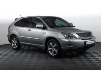 Подержанный автомобиль Lexus RX 2004 года (3 фото)