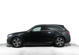 Подержанный автомобиль Mercedes-Benz GLC Coupe 2021 года (4 фото)