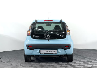 Подержанный автомобиль Citroen C1 2014 года (6 фото)